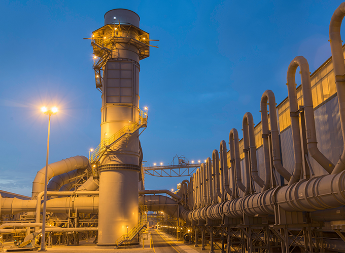 Gas treatment center with air pins for gas cooling