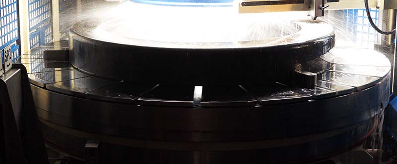 Surface Grinding | Fives Group