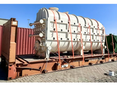 Cail & FLetcher Massecuite Reheater on its way to take the cargo