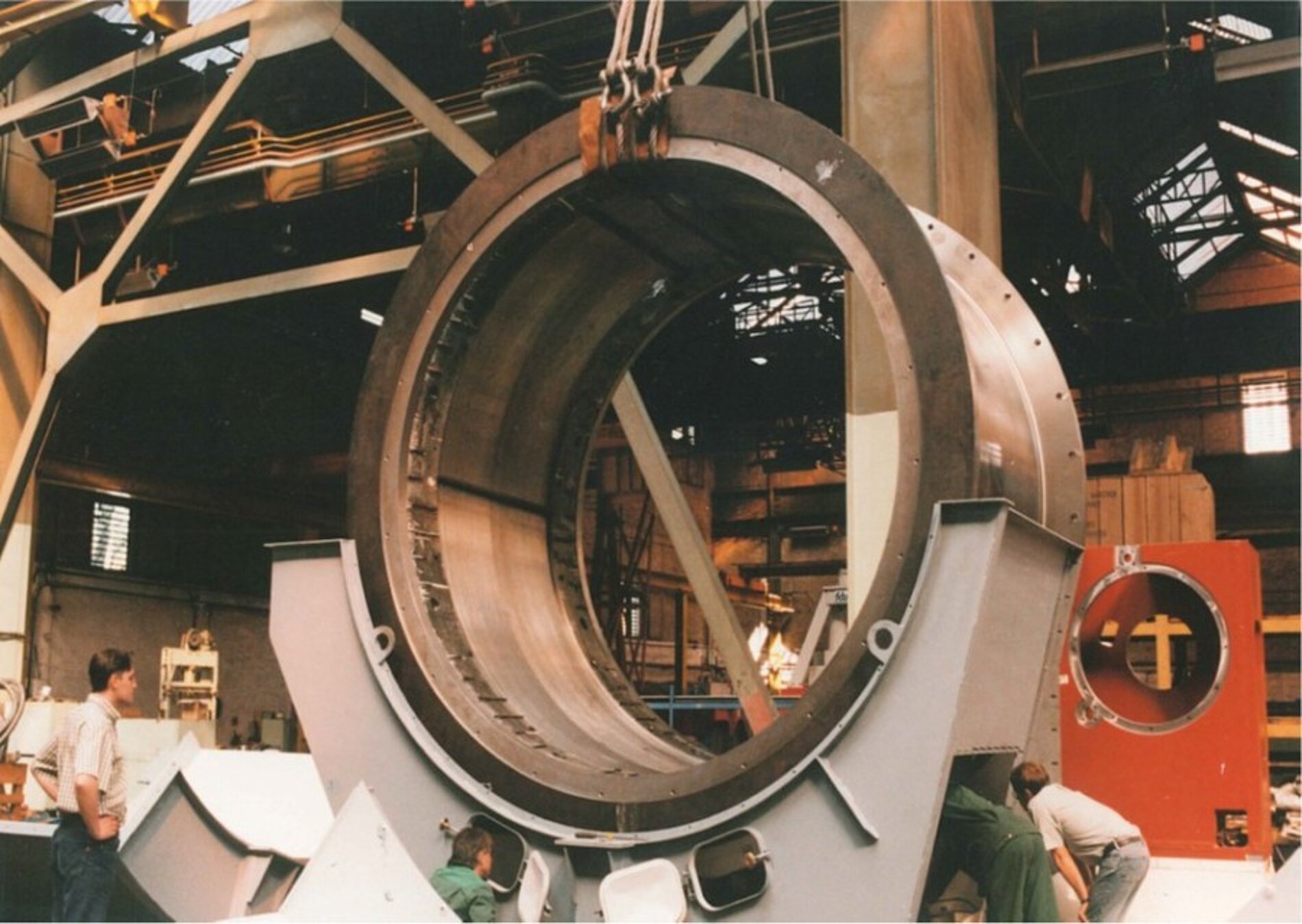 FCB Horomill shell for Izmir plant at the workshop in 1994