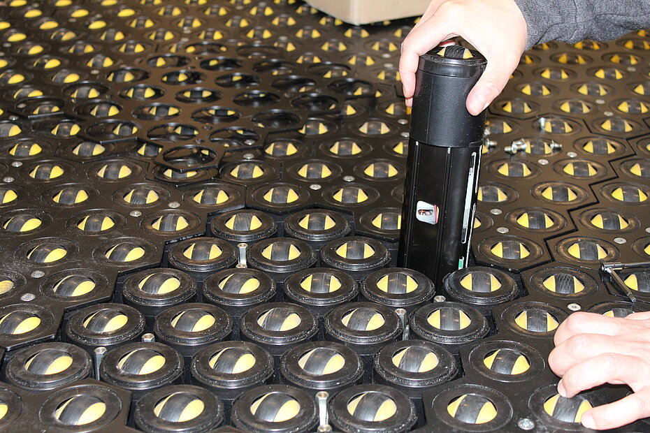 GENI-Hive: plug & play units for easy maintenance