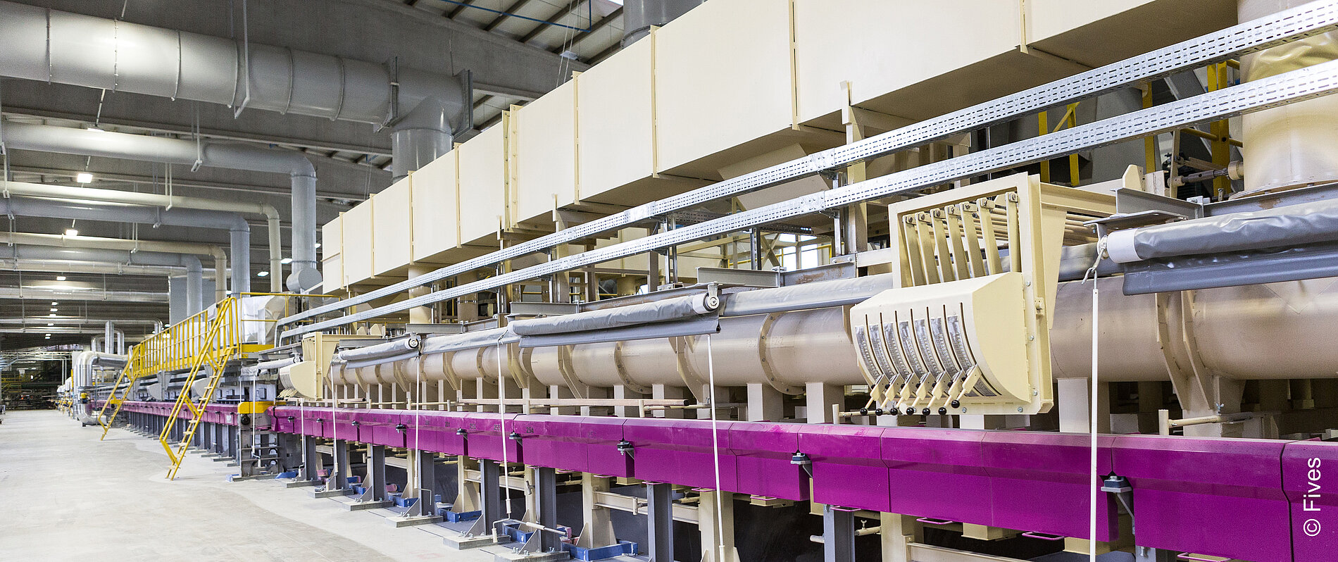 Energy-efficient technologies for greener glass production